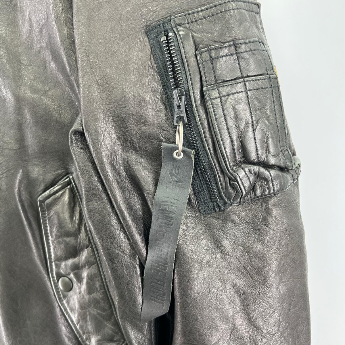 ダウンジャケット MA-1 ﾚｻﾞｰﾀﾞｳﾝｼﾞｬｹｯﾄ ﾌﾞﾗｯｸ ブラック