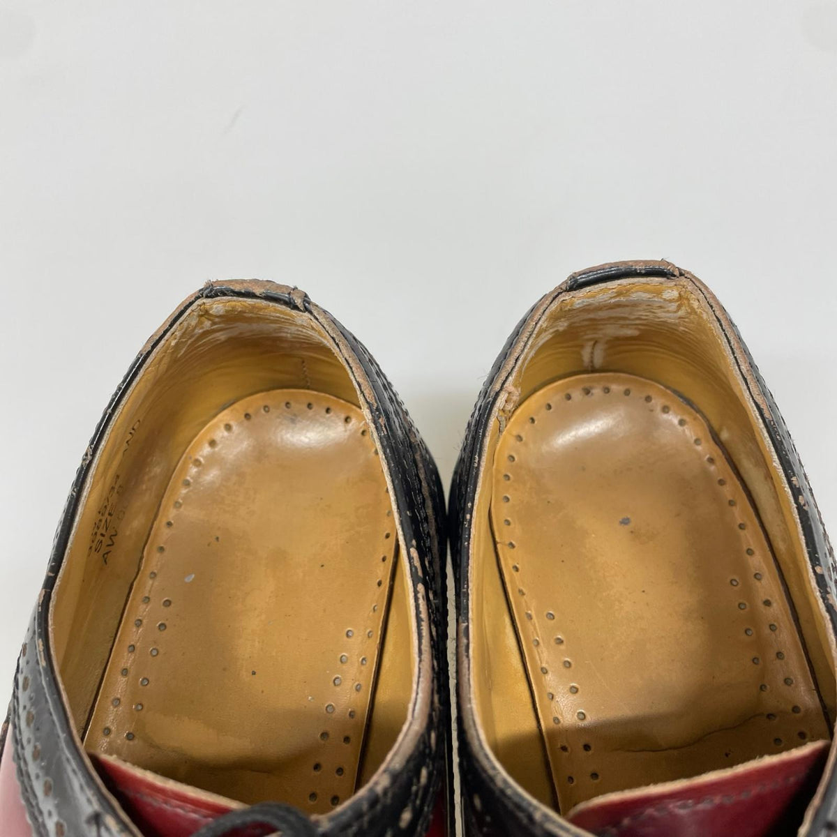 シューズ Dr.Martens ｲﾝｸﾞﾗﾝﾄﾞ製 ｳｨﾝｸﾞﾁｯﾌﾟ 8