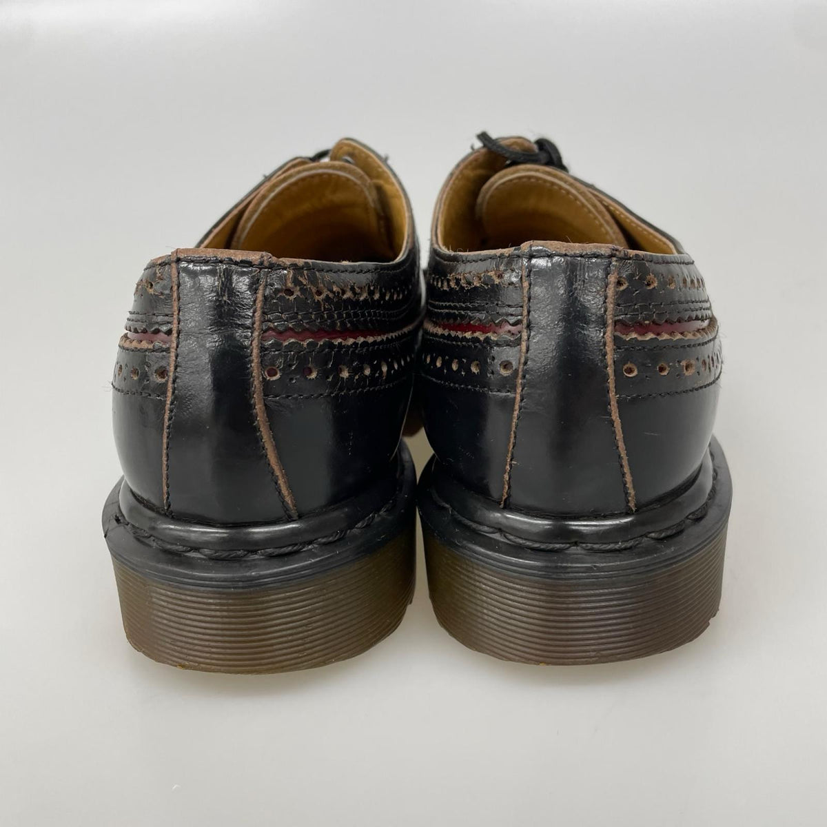 シューズ Dr.Martens ｲﾝｸﾞﾗﾝﾄﾞ製 ｳｨﾝｸﾞﾁｯﾌﾟ 8