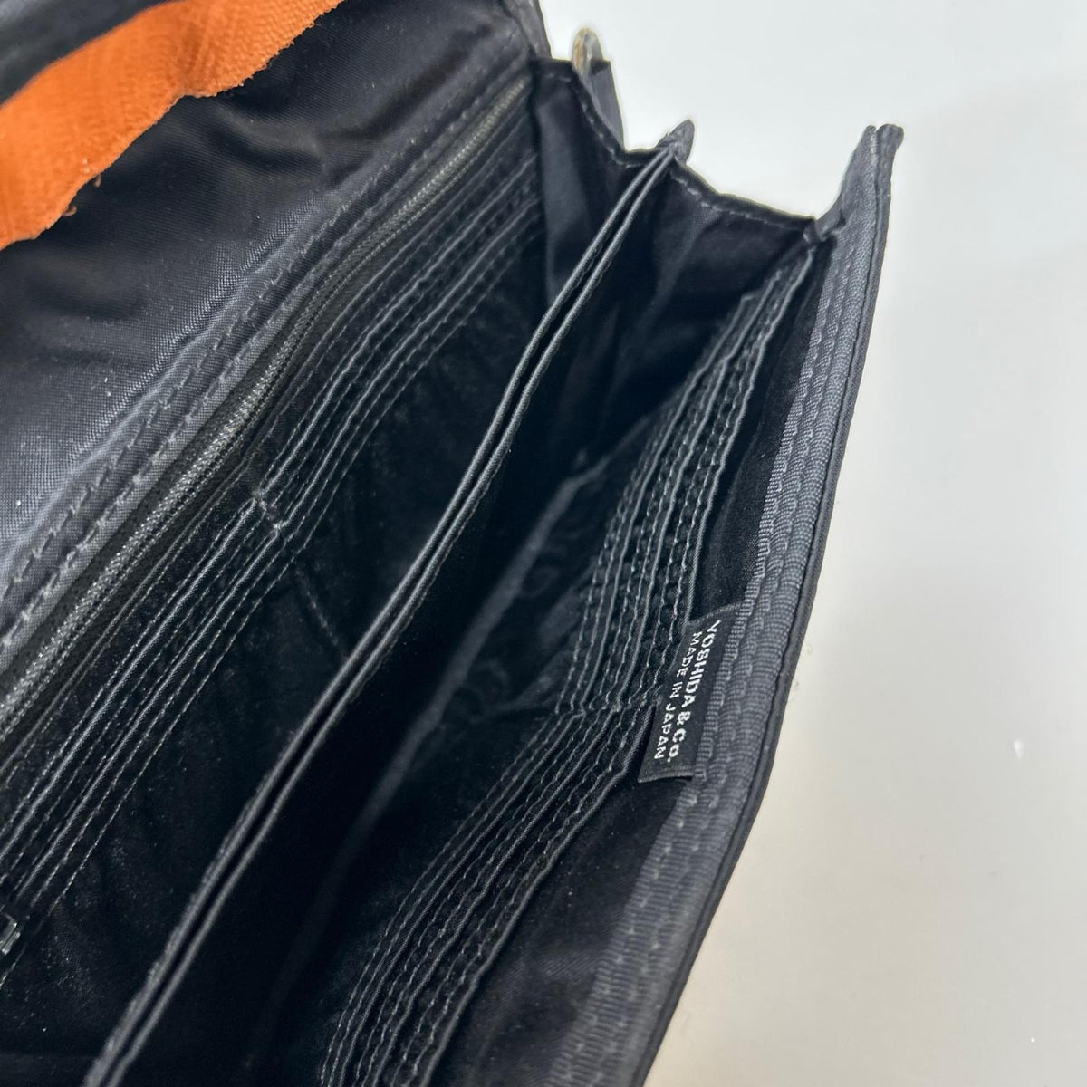 長財布 ﾅｲﾛﾝ 黒 ブラック