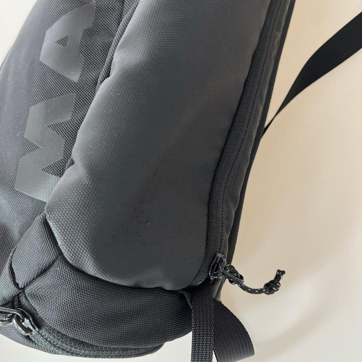リュック・デイパック SEON CARGO BLK ブラック