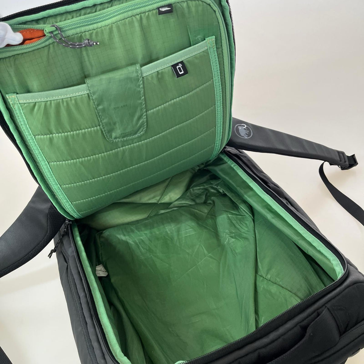 リュック・デイパック SEON CARGO BLK ブラック
