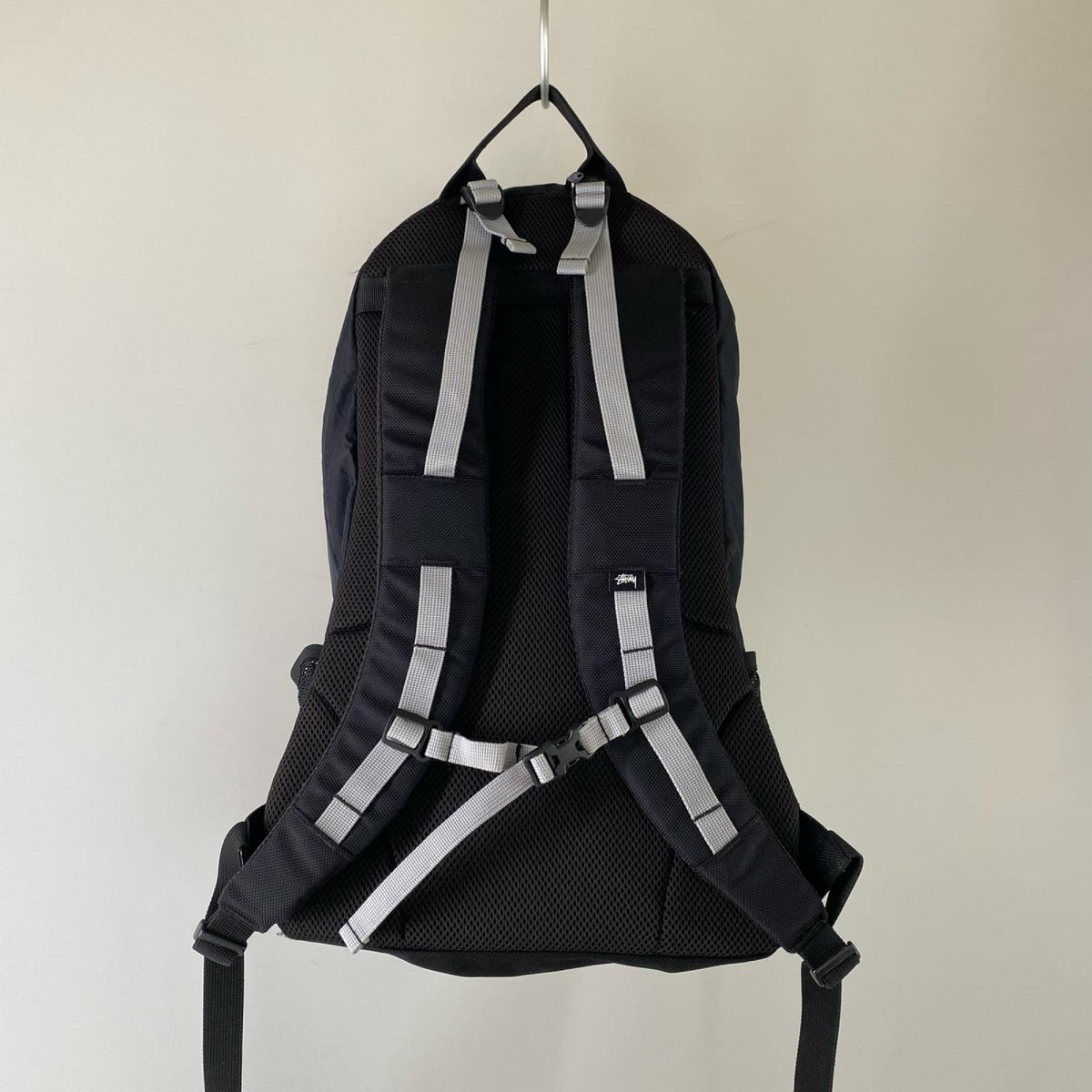 リュック・デイパック STUSSY 25L BACKPACK ﾌﾞﾗｯｸ ブラック