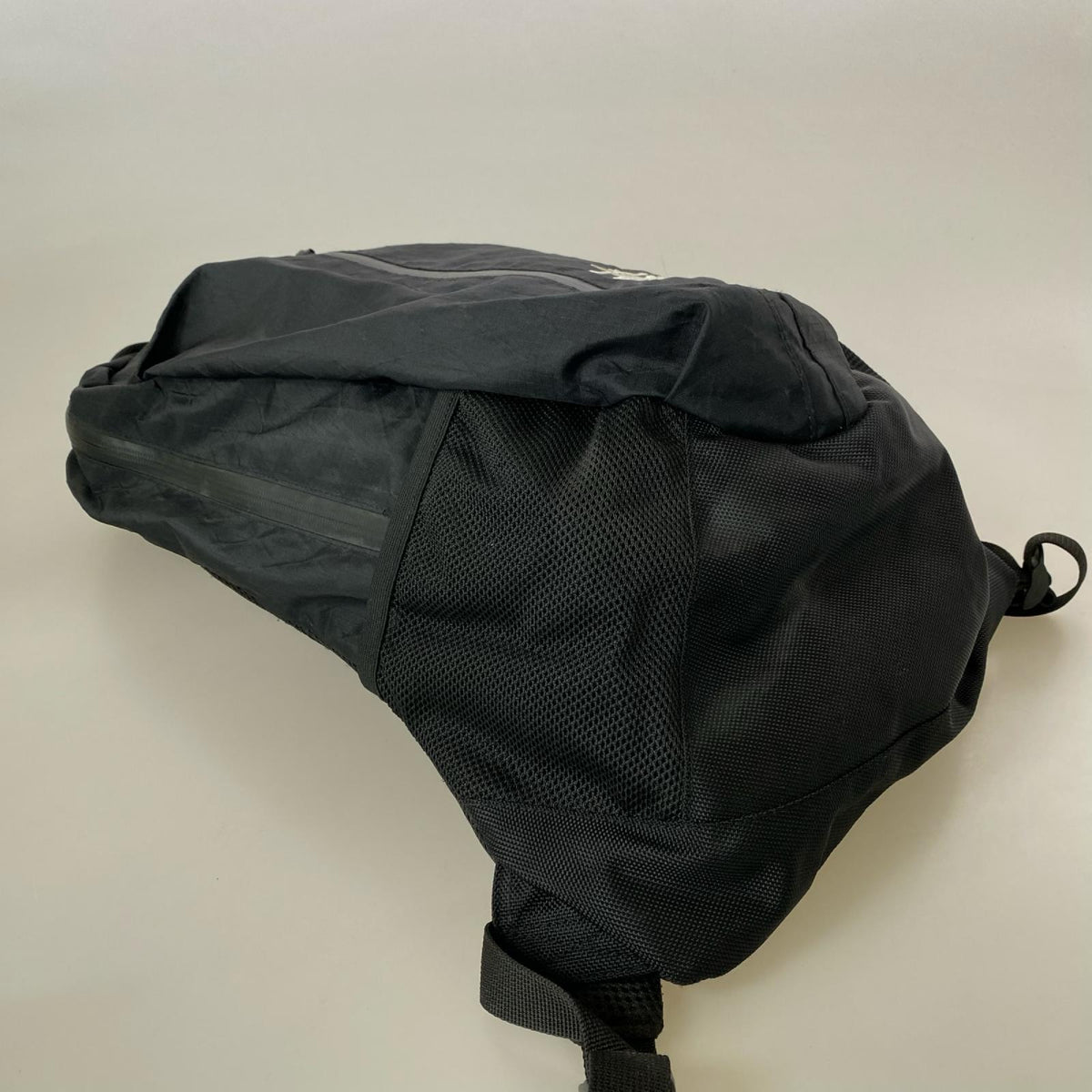 リュック・デイパック STUSSY 25L BACKPACK ﾌﾞﾗｯｸ ブラック
