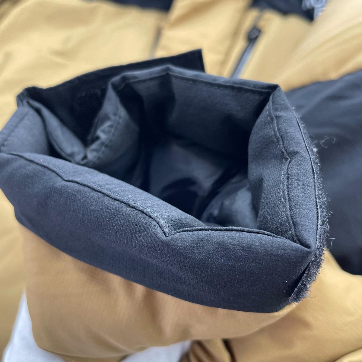 ダウンジャケット Baltro Light Jacket ﾍﾞｰｼﾞｭ（L） L ベージュ