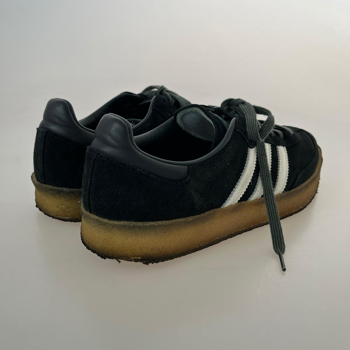 スニーカー ×Ronnie Fieg/×Clarks/Samba/29.0/ID7299 29cm (US11 UK10 1/2 EU48) ブラック