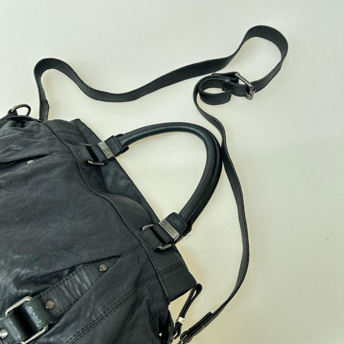 ショルダーバッグ DIESEL Y2K ﾌﾞﾗｯｸﾚｻﾞｰ2WAY ｼｮﾙﾀﾞｰﾊﾞｯｸﾞ ﾌﾞﾗｯｸ ブラック