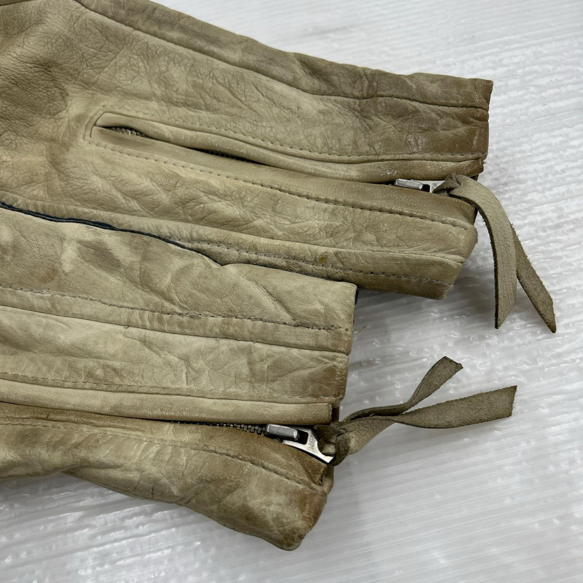ジャケット シングルライダース M ベージュ