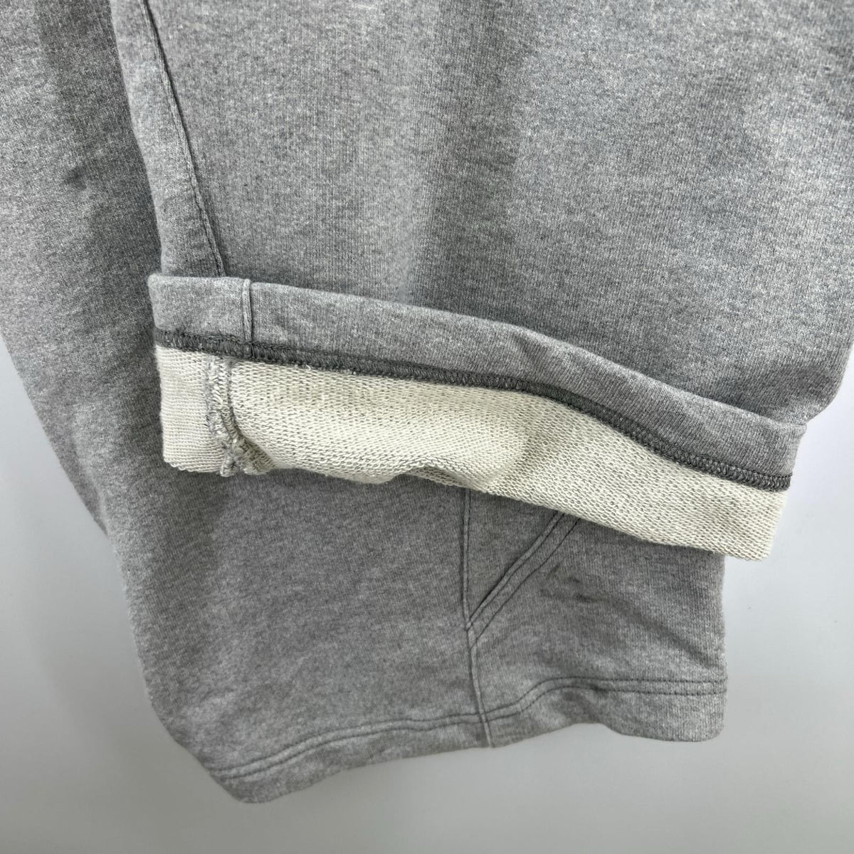 パンツ KHOKI/3D cutting sweat pants/3/25fw-p-05 グレー