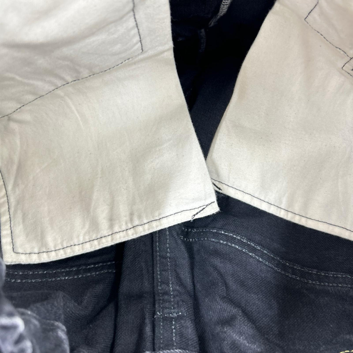 パンツ WIDE DENIM SLACKS 38 ブラック 38 ブラック