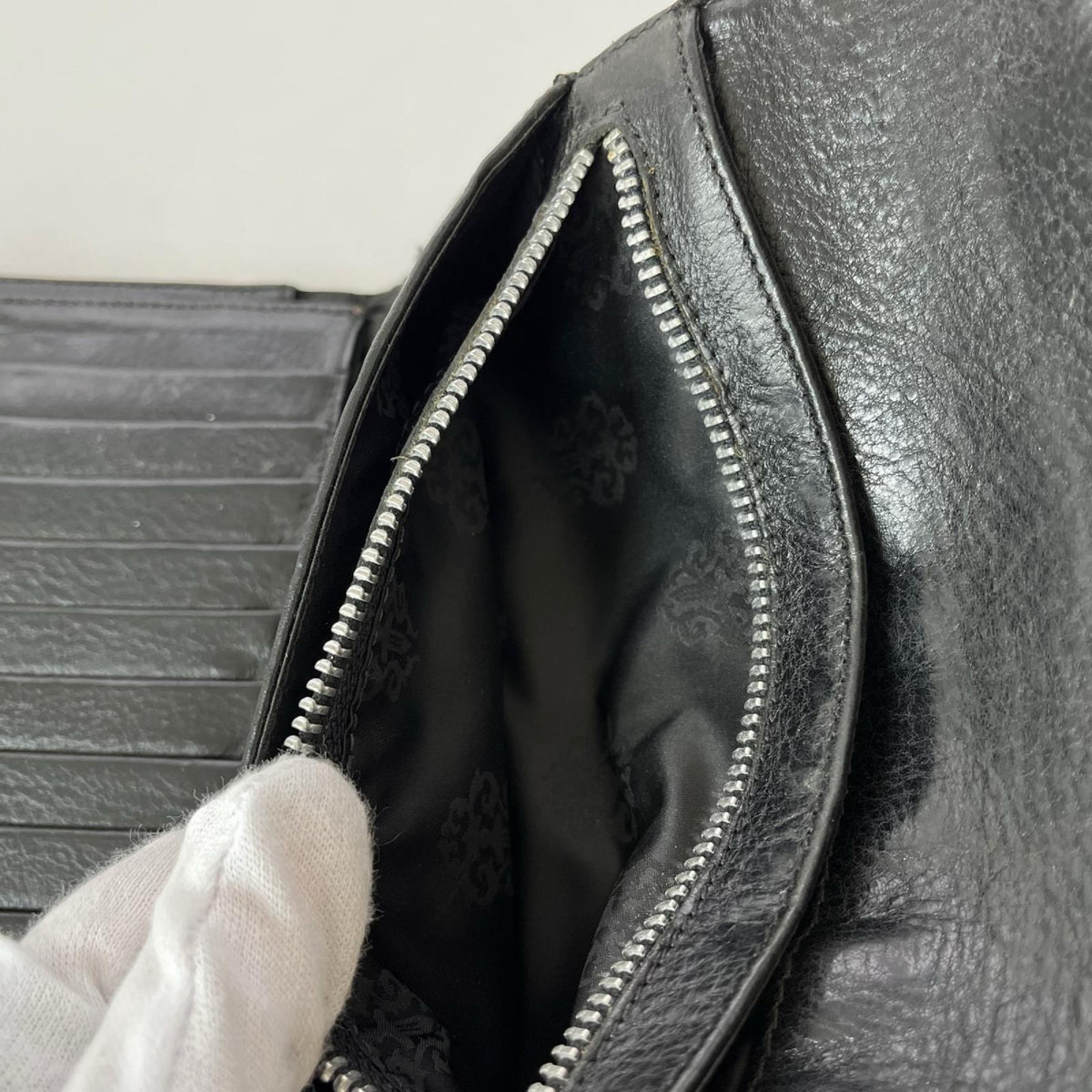 長財布 Wave Cross Ball Wallet ブラック