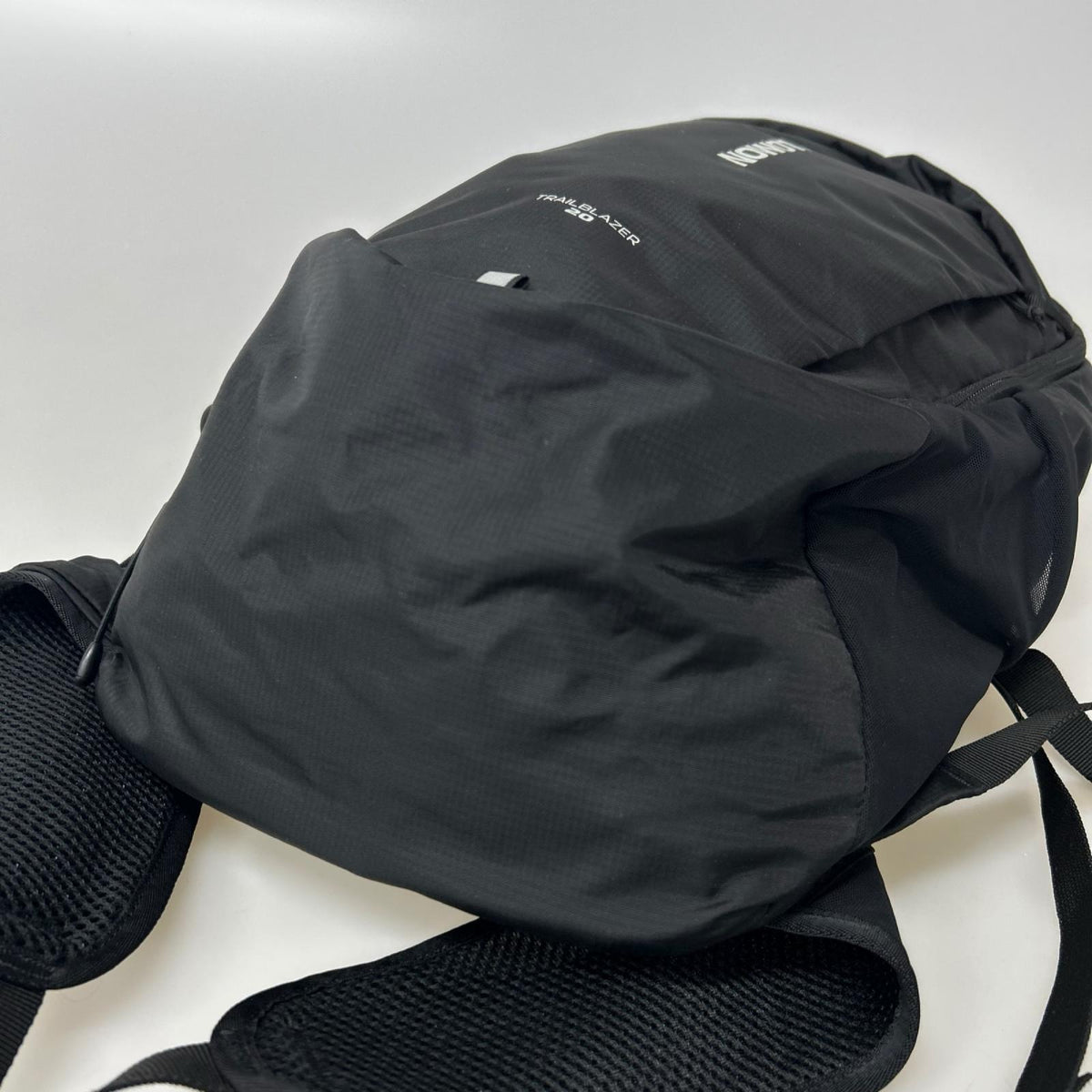 リュック・デイパック TRAILBLAZER 20 黒 ブラック