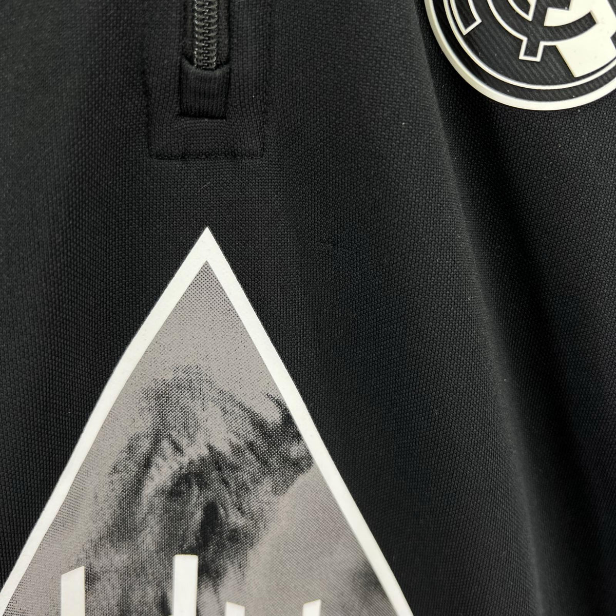 長袖Ｔシャツ adidas ﾚｱﾙﾏﾄﾞﾘｰﾄﾞ HUMAN RACE ﾄﾚｰﾆﾝｸﾞﾄｯﾌﾟ ブラック
