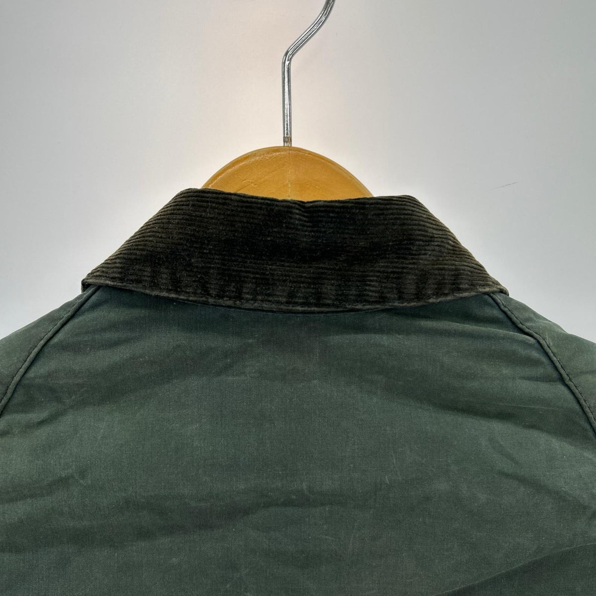 ジャケット Barbour ﾋﾞﾃﾞｲﾙ ｵｲﾙﾄﾞｼﾞｬｹｯﾄ XL 緑 グリーン