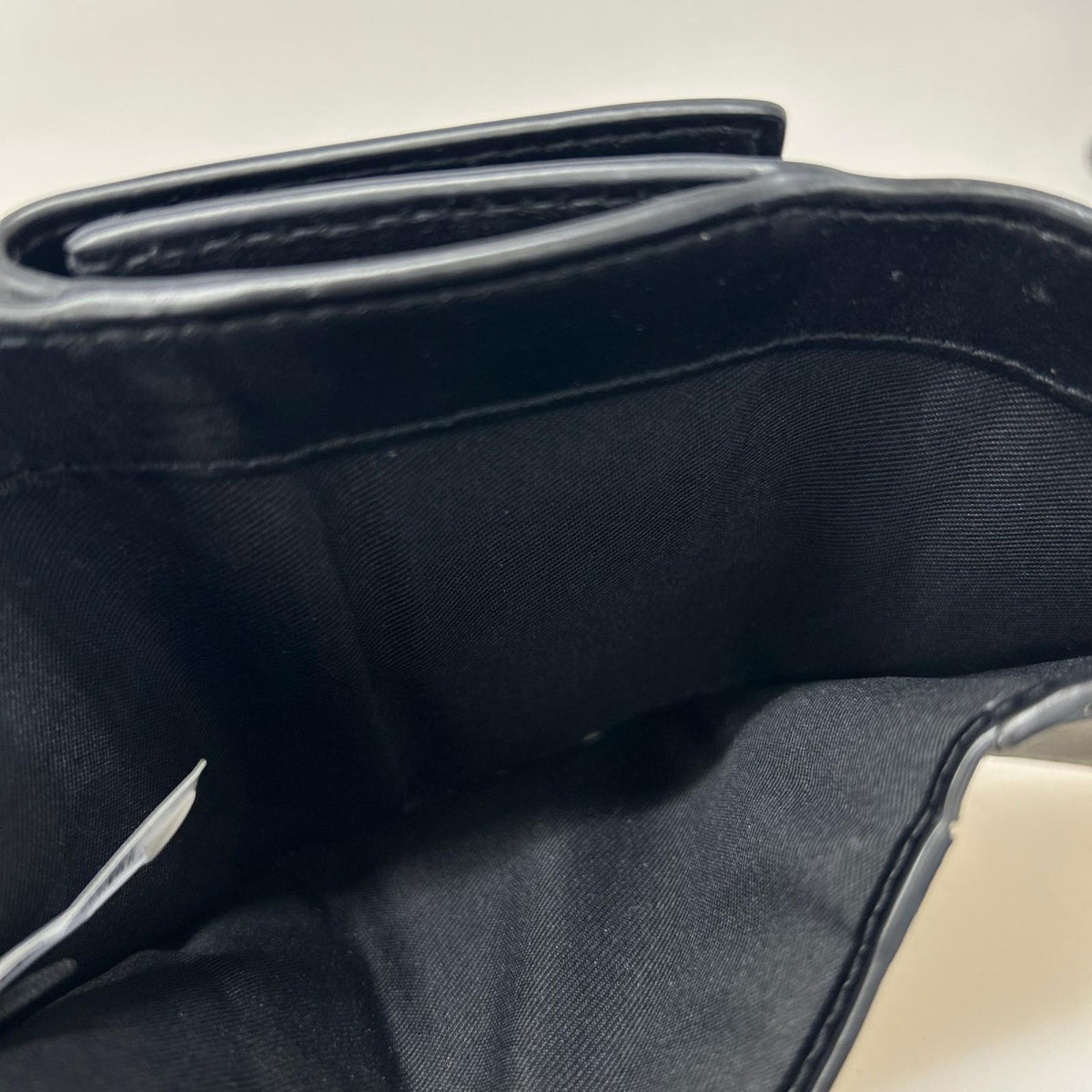コンパクトウォレット MARC JACOBS Jﾏｰｸ ｺﾝﾊﾟｸﾄｳｫﾚｯﾄ ﾌﾞﾗｯｸ ブラック