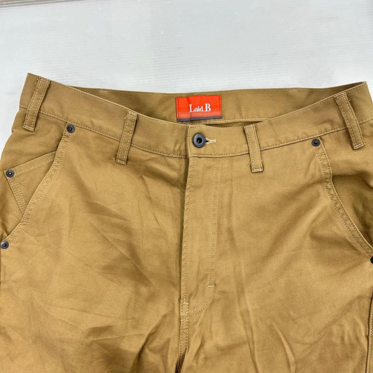 パンツ Friday Chino Pants “Camel” ブラウン