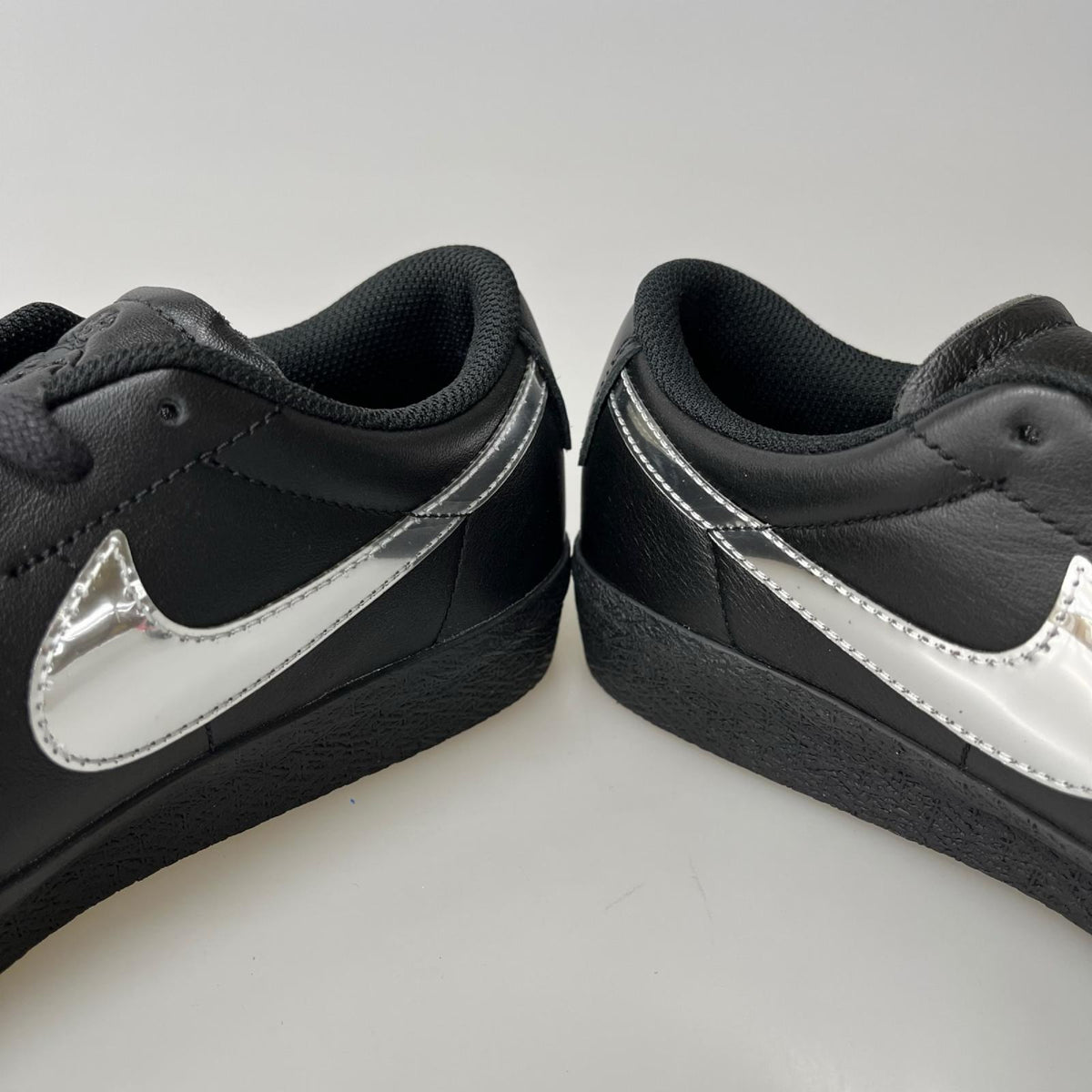 スニーカー ZM BLAZER LOW QS / 26.5cm 26.5cm (US8 1/2 UK8 EU43) ブラック