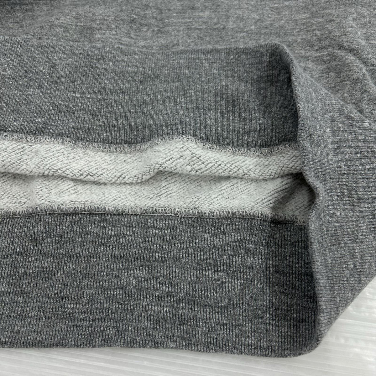 スウェット ｾﾝﾀｰﾛｺﾞ ｸﾞﾚｰ (L) L グレー