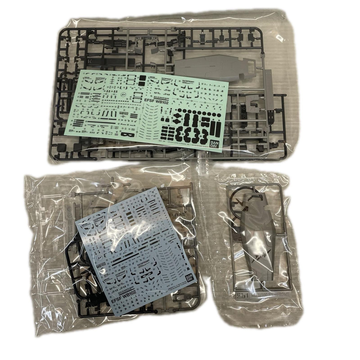1/100 MG RX78FRGMT GUNDAM 機動戦士ガンダム BANDAI ガンプラ