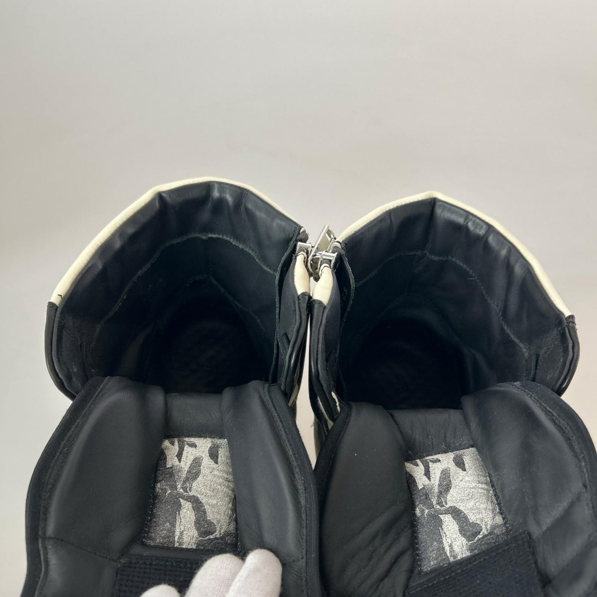 スニーカー Rick Owens GEOBASKET ｼﾞｵﾊﾞｽｹｯﾄ ﾊｲｶｯﾄｽﾆｰｶｰ 42.0 ﾌﾞﾗｯｸ×ﾎﾜｲﾄ 42 ブラック