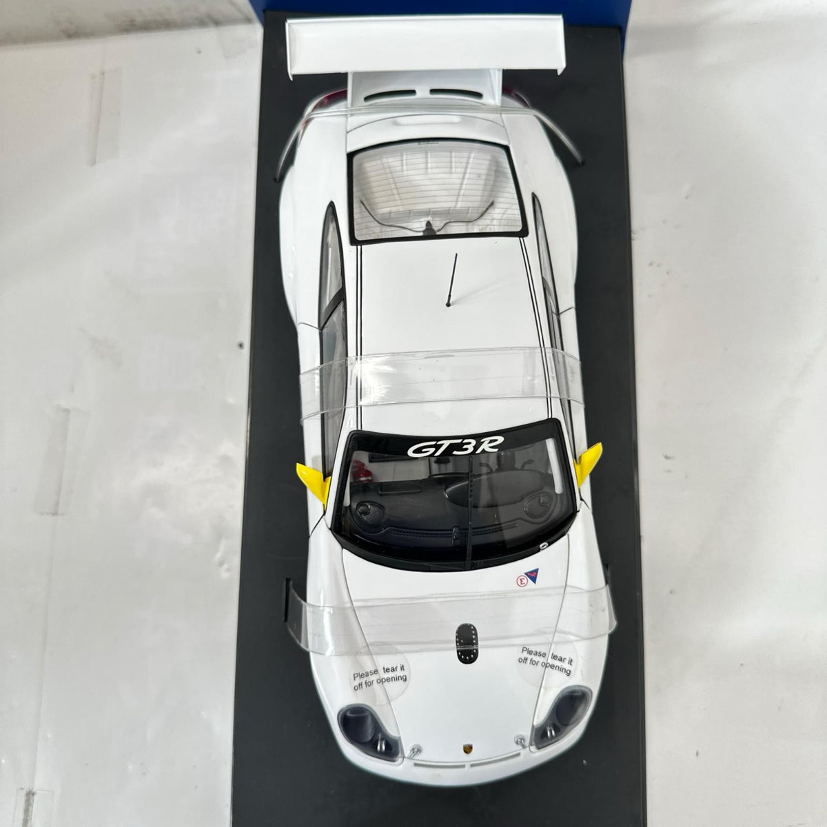 AUTOart ポルシェ 911 GT3R AUTOart スケールカー