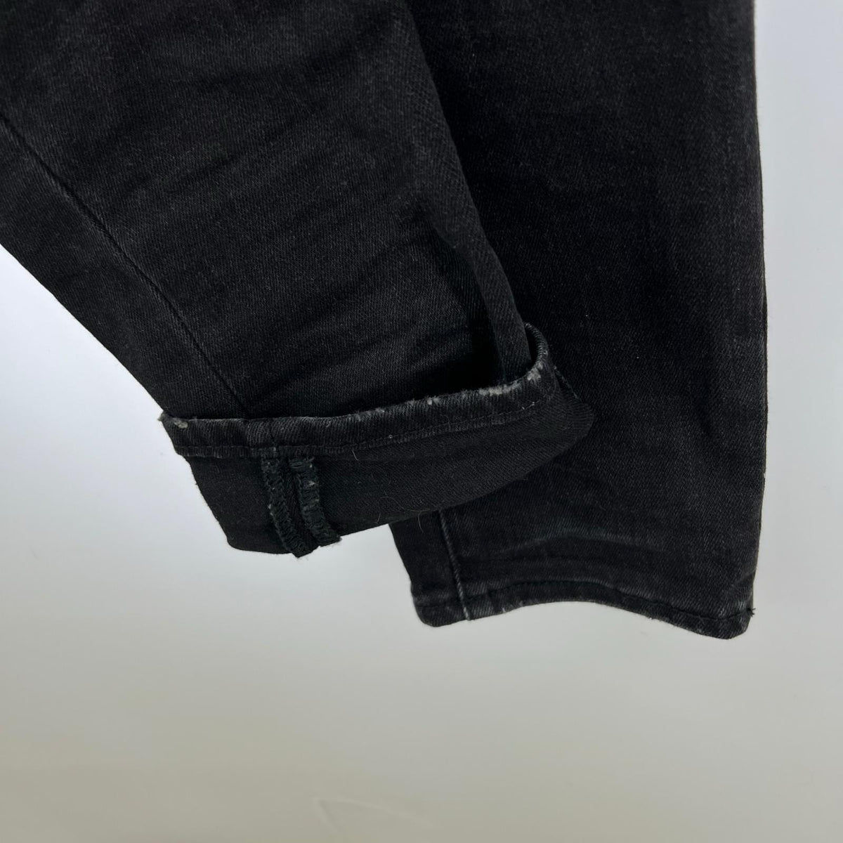デニムパンツ mnml ダメージ加工 ブラック 32インチ RN139488 32 ブラック
