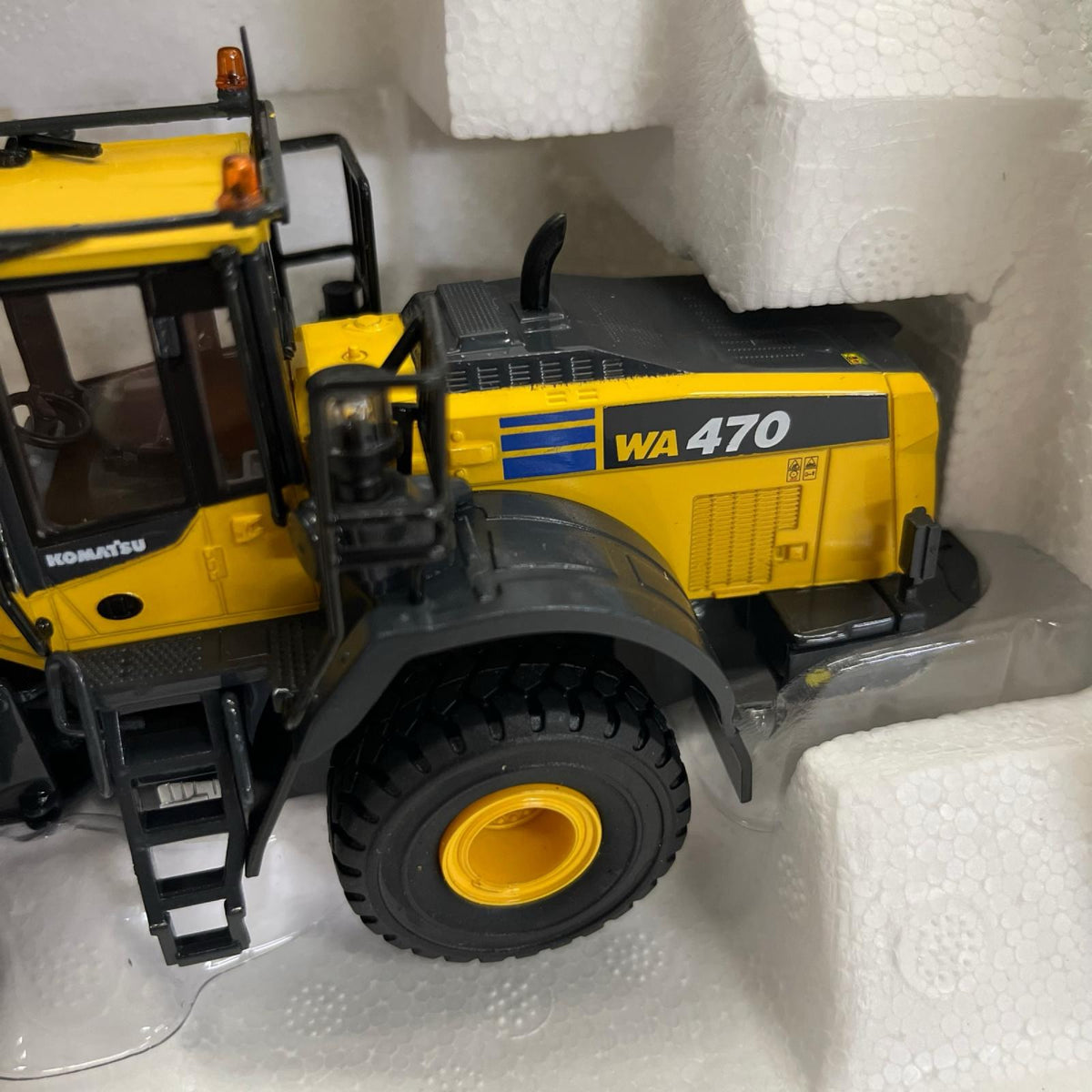 KOMATSU WA470-8 ホイールローダー 1/50 ダイキャストモデル KOMATSU ミニカーその他