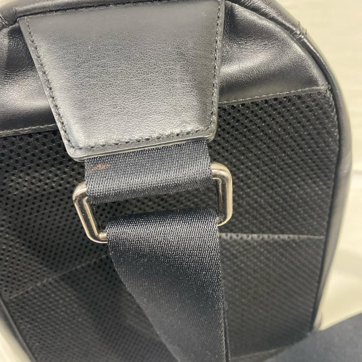 PRADA/F39942/ﾎﾞﾃﾞｨﾊﾞｯｸﾞ