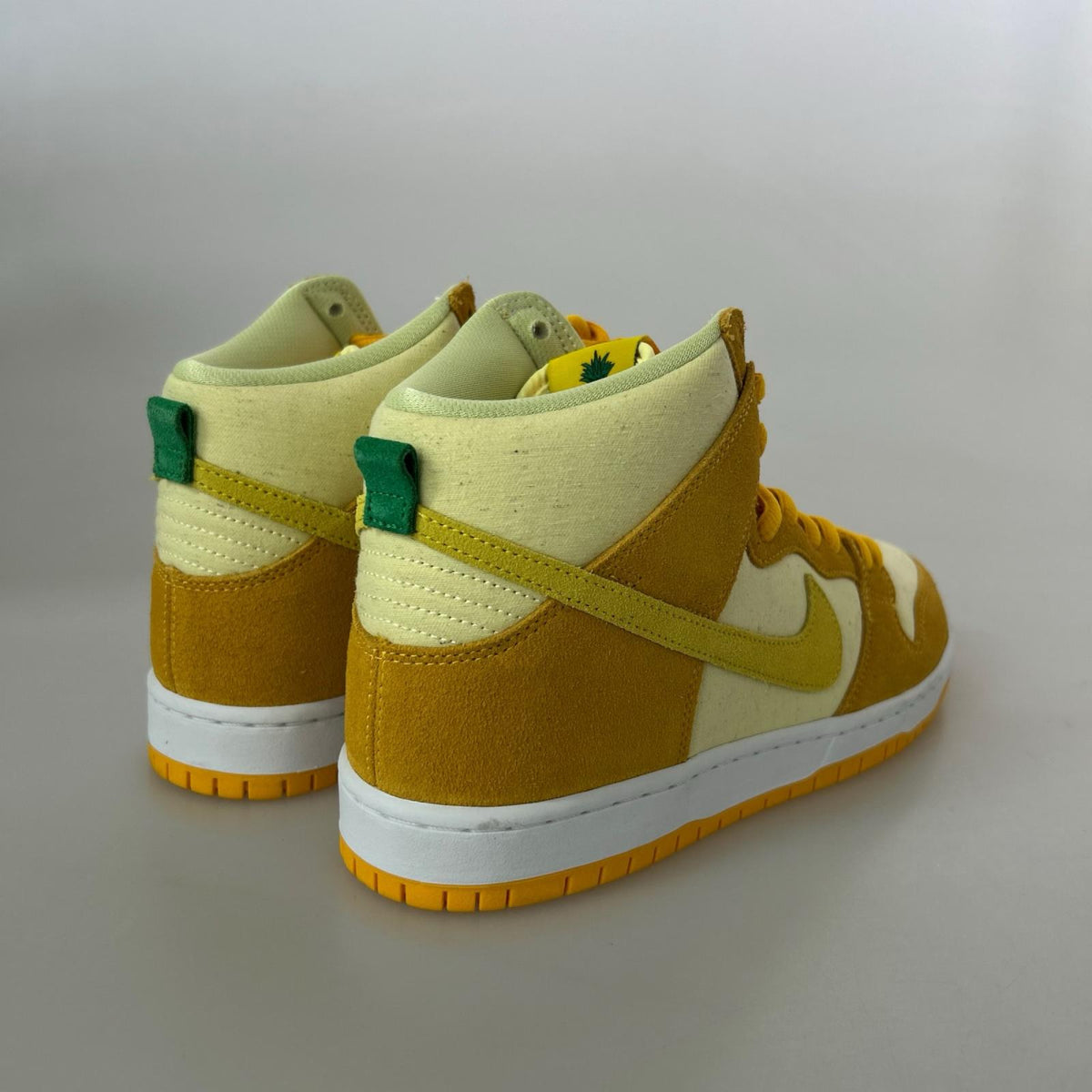 スニーカー DUNK HIGH PRO PINEAPPLE DM0808-700 28.0 28cm (US10 UK9 1/2 EU46) イエロー