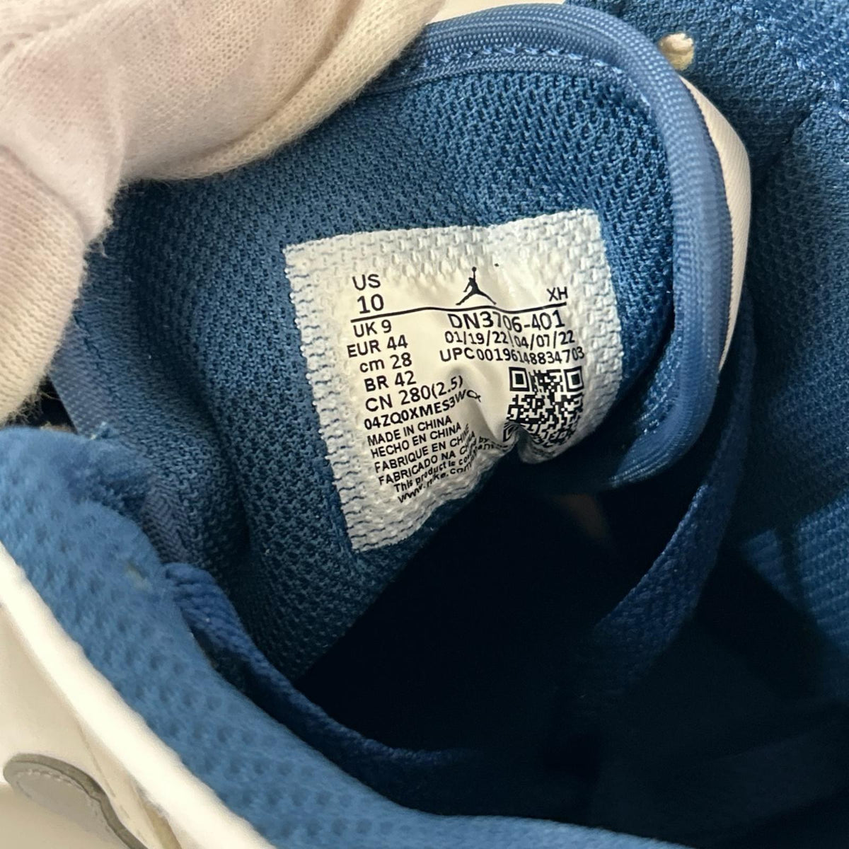 スニーカー AIR JORDAN 1 MID SE HYPER ROYAL DM3706-401 28.0 28cm (US10 UK9 1/2 EU46)