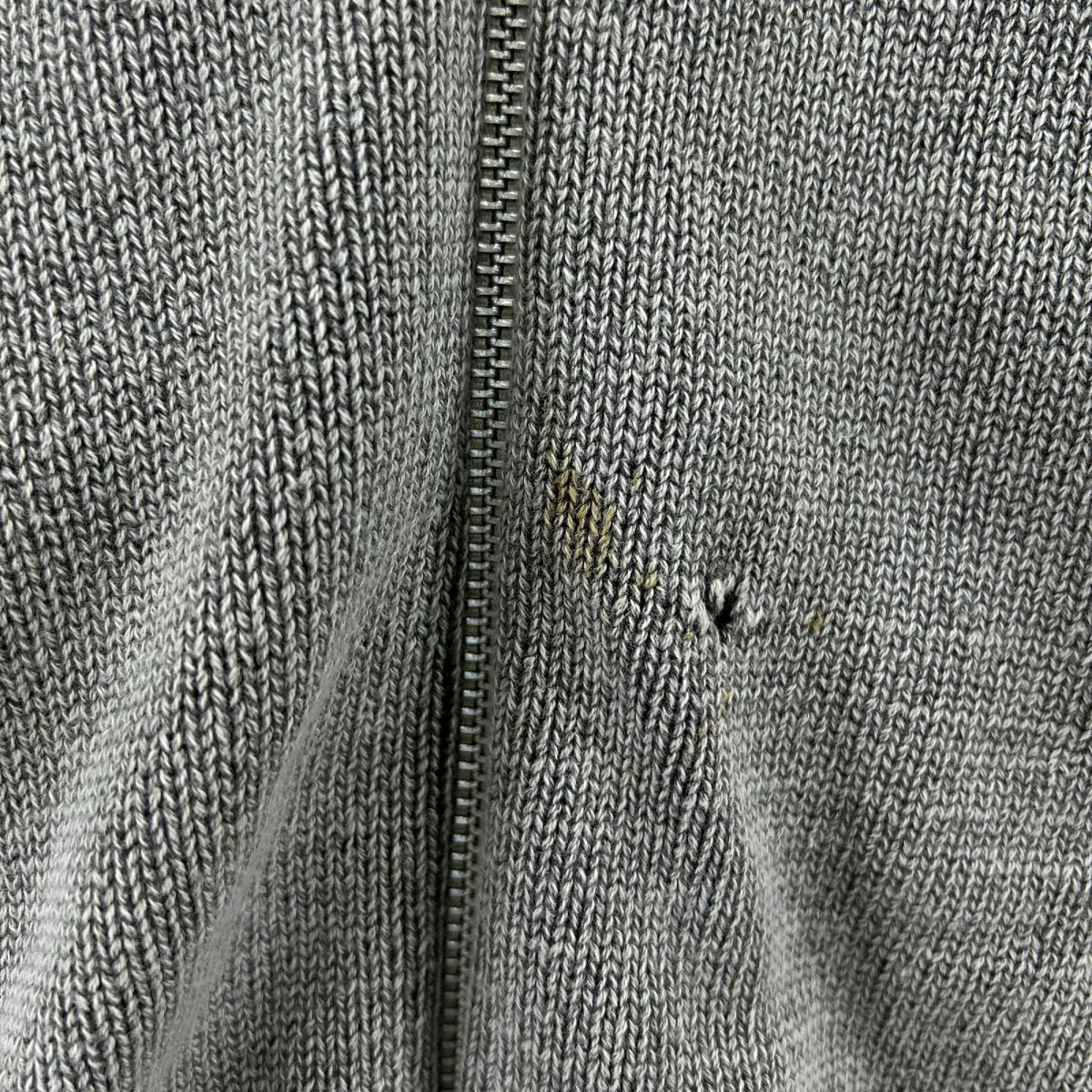 ニット ﾀﾞﾒｰｼﾞ加工ﾆｯﾄ M M