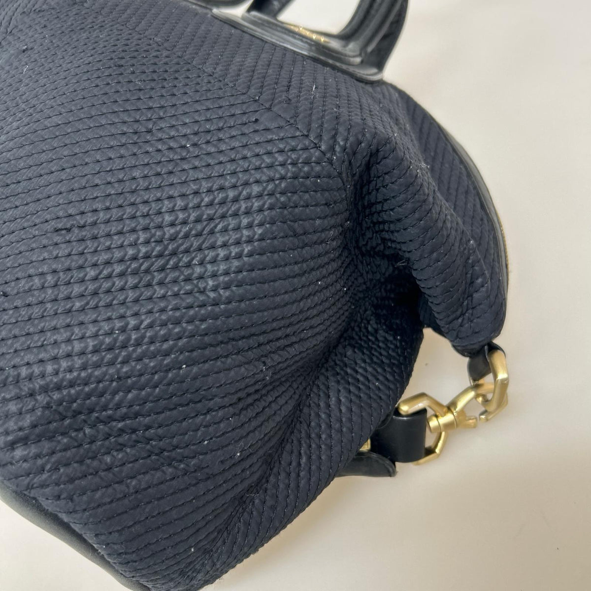ショルダーバッグ GIVENCHY ﾅｲﾁﾝｹﾞｰﾙ ﾚｻﾞｰ2wayｼｮﾙﾀﾞｰﾊﾞｯｸﾞ ブラック