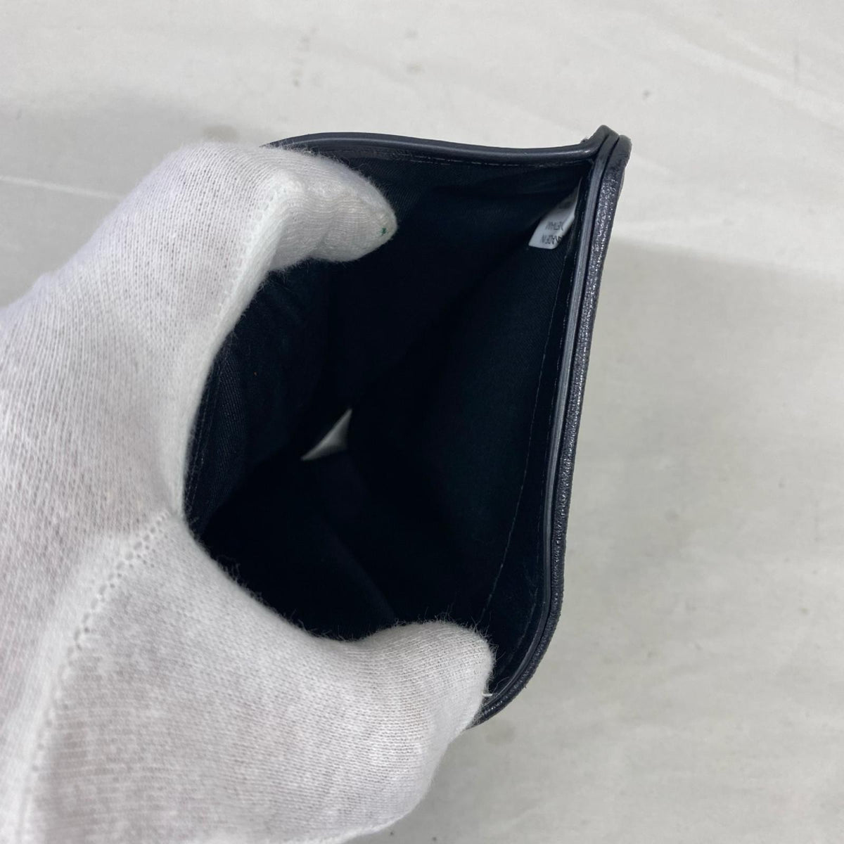 コンパクトウォレット ｷﾙﾃｨﾝｸﾞL字ｼﾞｯﾌﾟ 黒