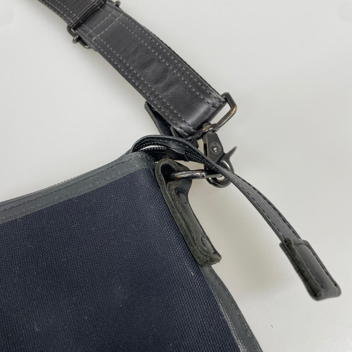 ショルダーバッグ RUBBER PAINT 2WAY BRIEFCASE ブラック