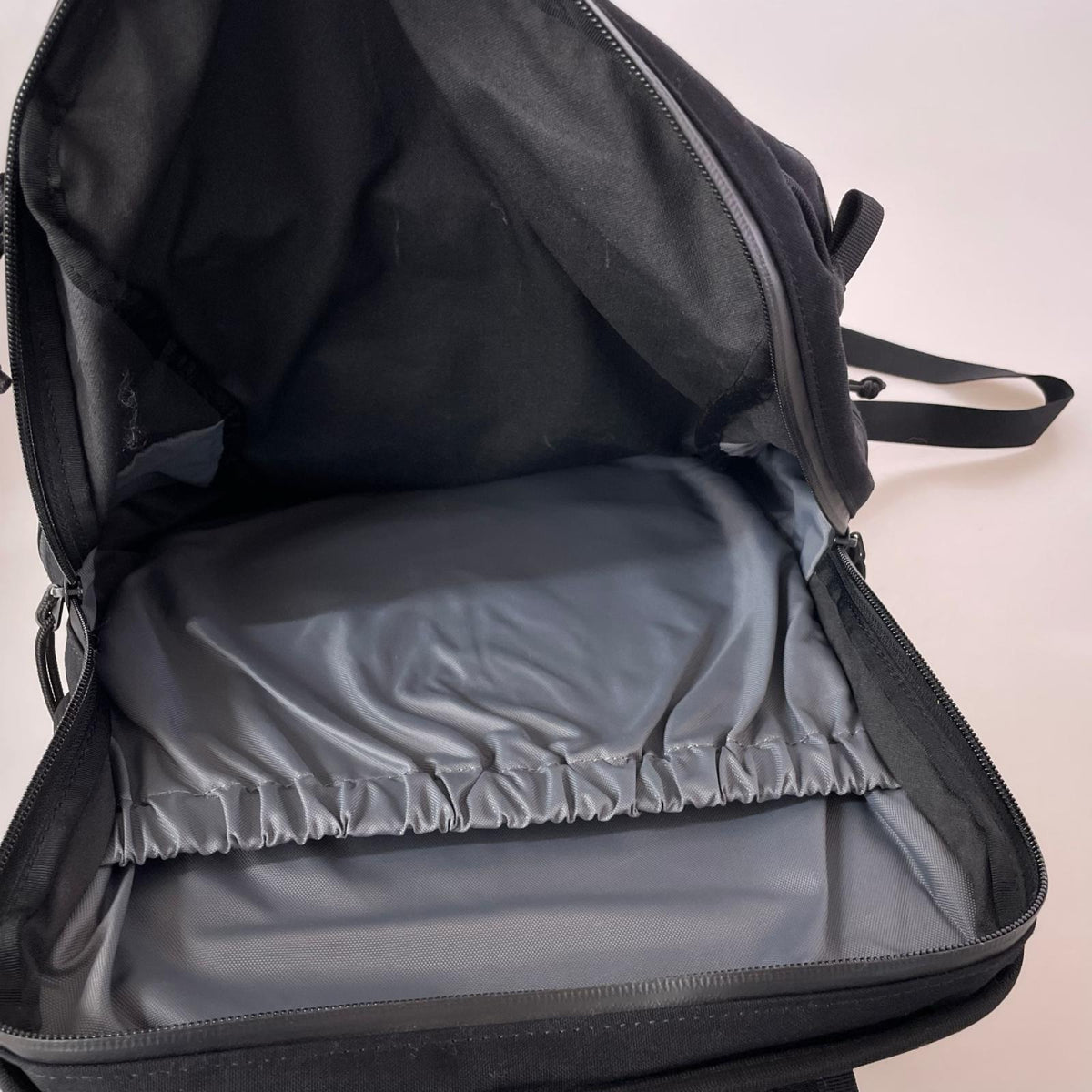 リュック・デイパック KLUNKERZ DAYPACK ブラック