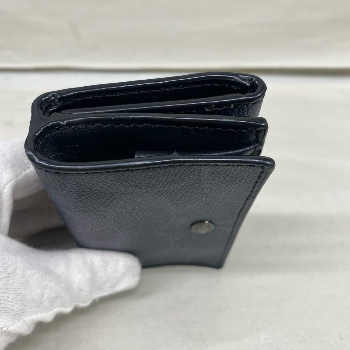 3つ折り財布