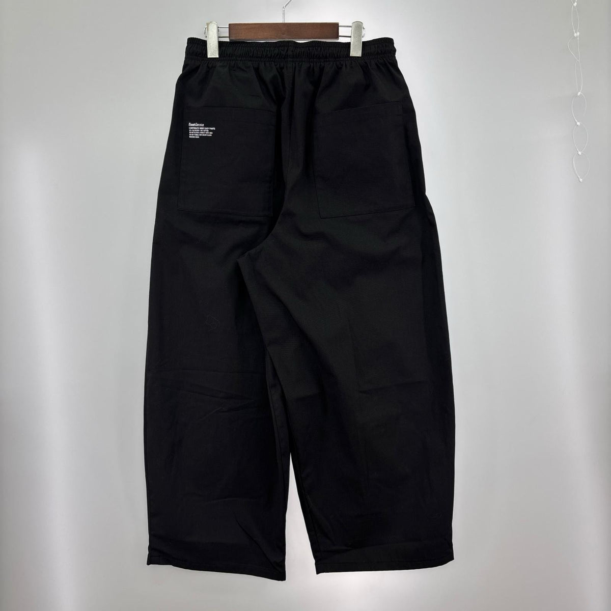 パンツ CORPORATE WIDE EASY PANTS ﾌﾞﾗｯｸ M ブラック