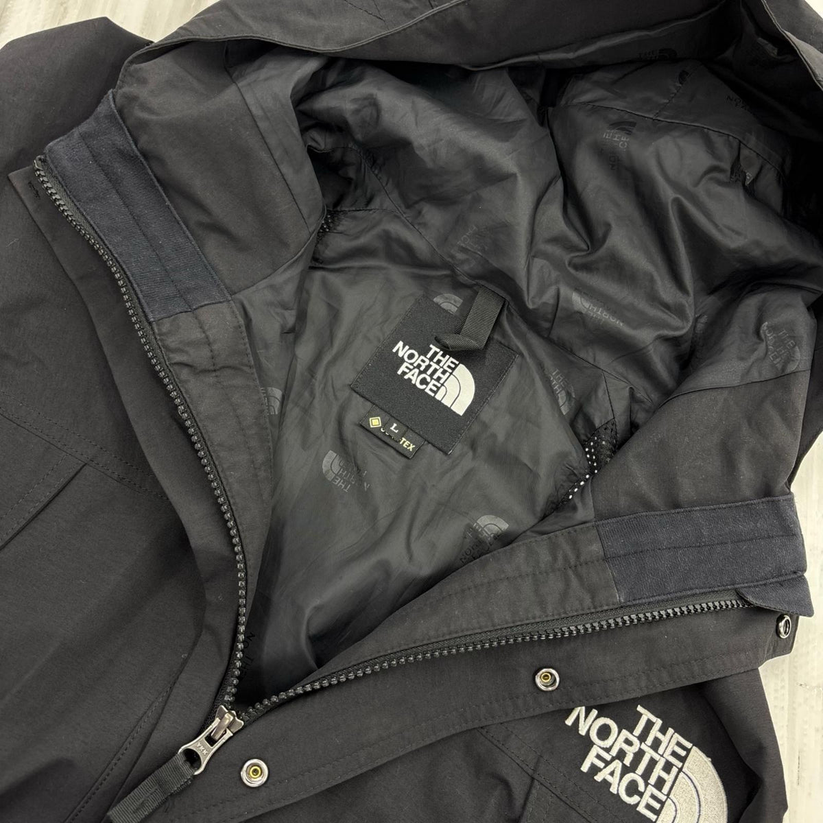 ブルゾン Mountain Light Jacket L ブラック