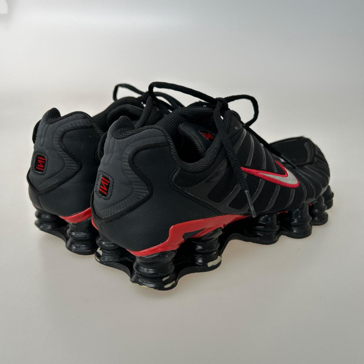 スニーカー Shox TL University Red (27.5) 27.5cm (US9 1/2 UK9 EU45) ブラック