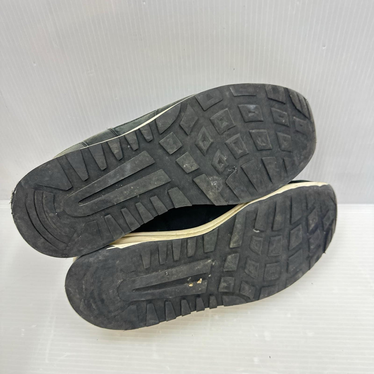 スニーカー 2104 Track Vintage ｶｰｷ (43) 26.5cm (US8 1/2 UK8 EU43)