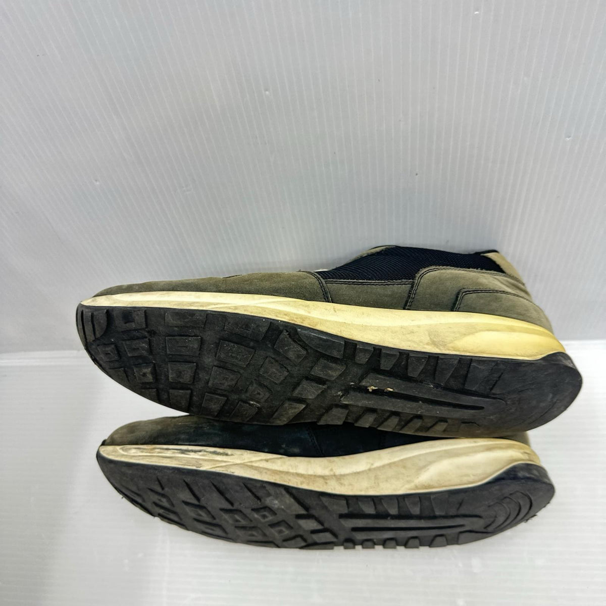 スニーカー 2104 Track Vintage ｶｰｷ (43) 26.5cm (US8 1/2 UK8 EU43)