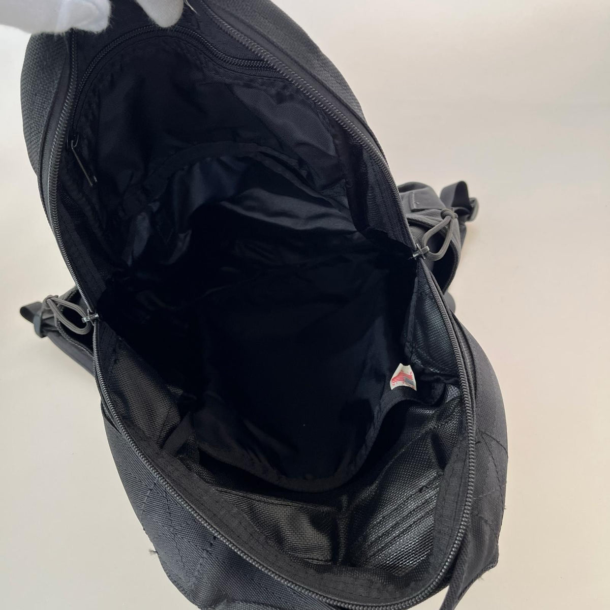 リュック・デイパック ATTACK PACK USA製 ﾅｲﾛﾝ 黒 ブラック