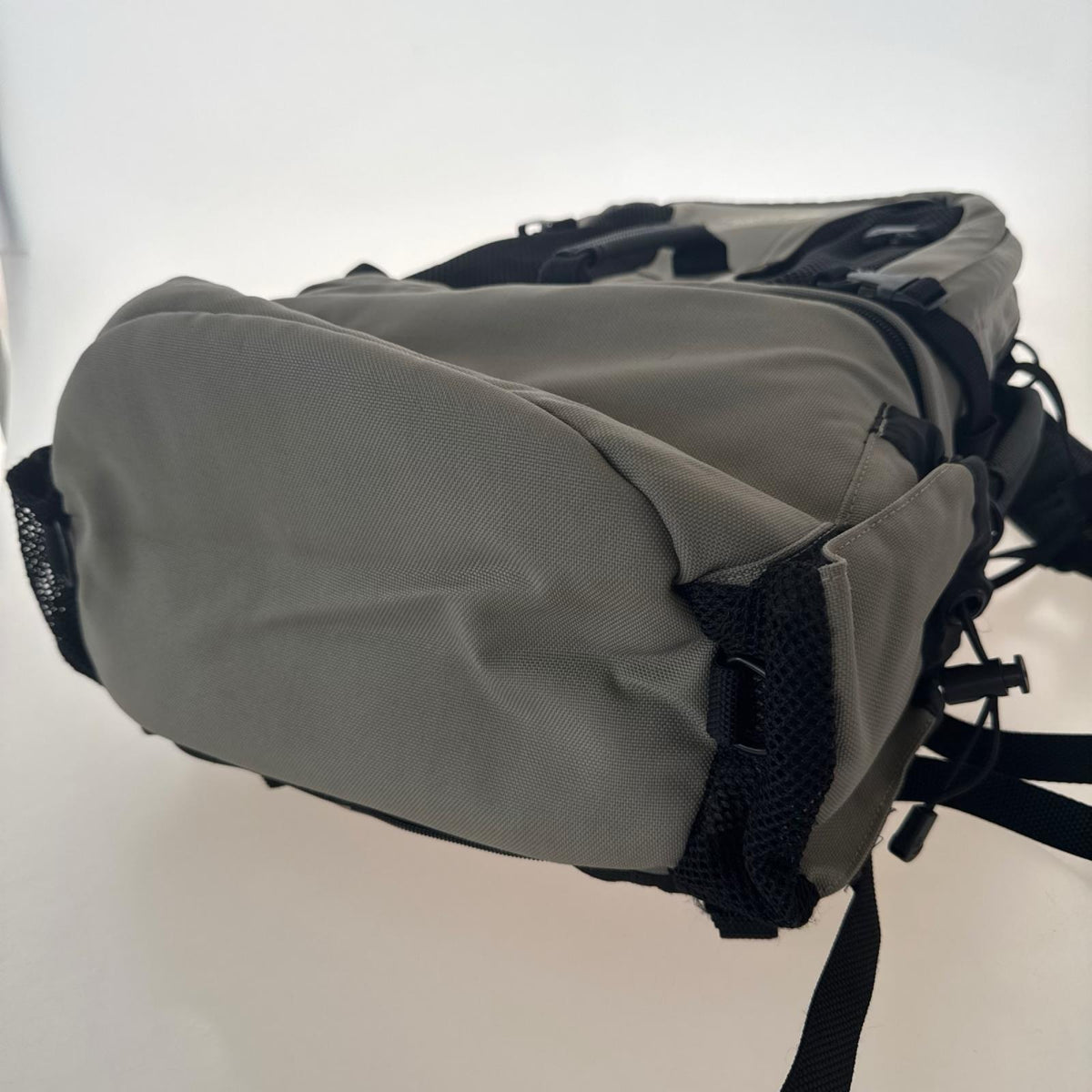 リュック・デイパック THE NORTH FACE リュックサック・バックパック グレー