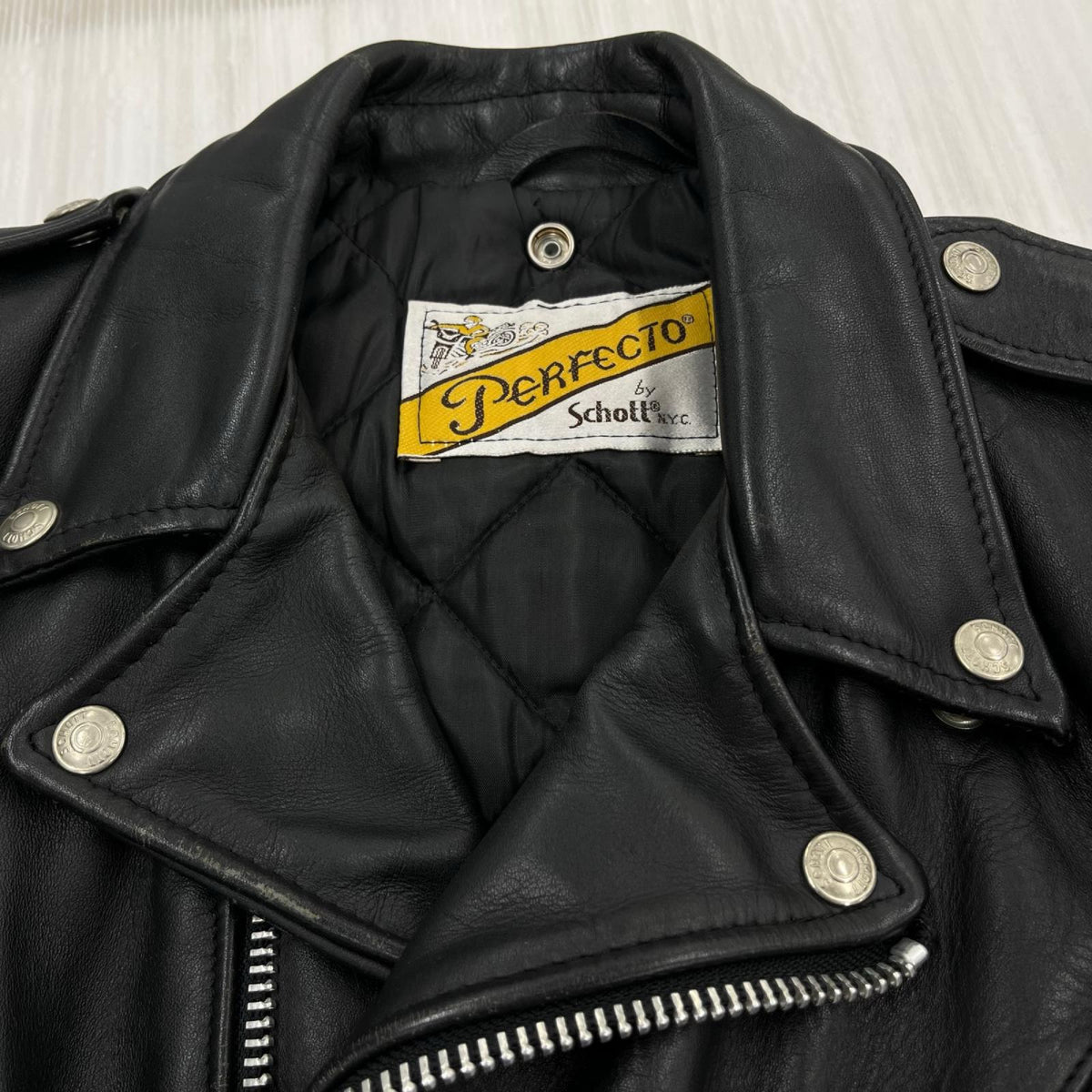 ライダースジャケット SCHOTT PERFECTO ﾀﾞﾌﾞﾙﾗｲﾀﾞｰｽ 618 黒 36 ブラック