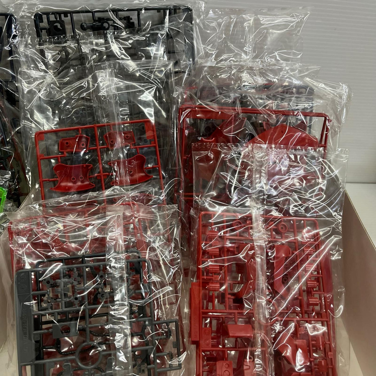 MG MSN-04 サザビー ガンダム バンダイ ガンプラ