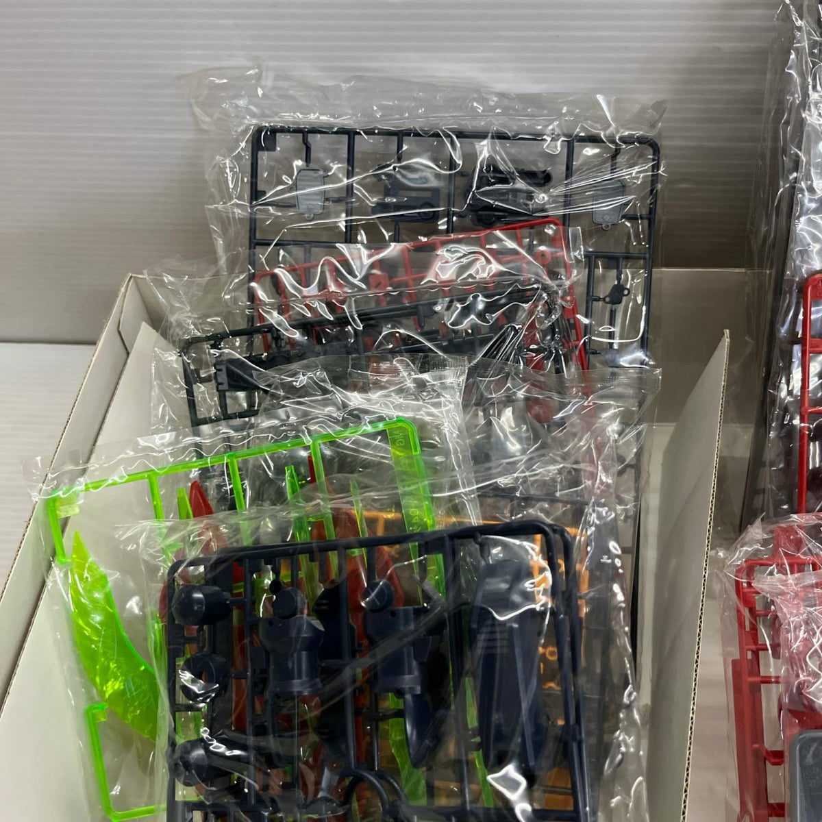 MG MSN-04 サザビー ガンダム バンダイ ガンプラ