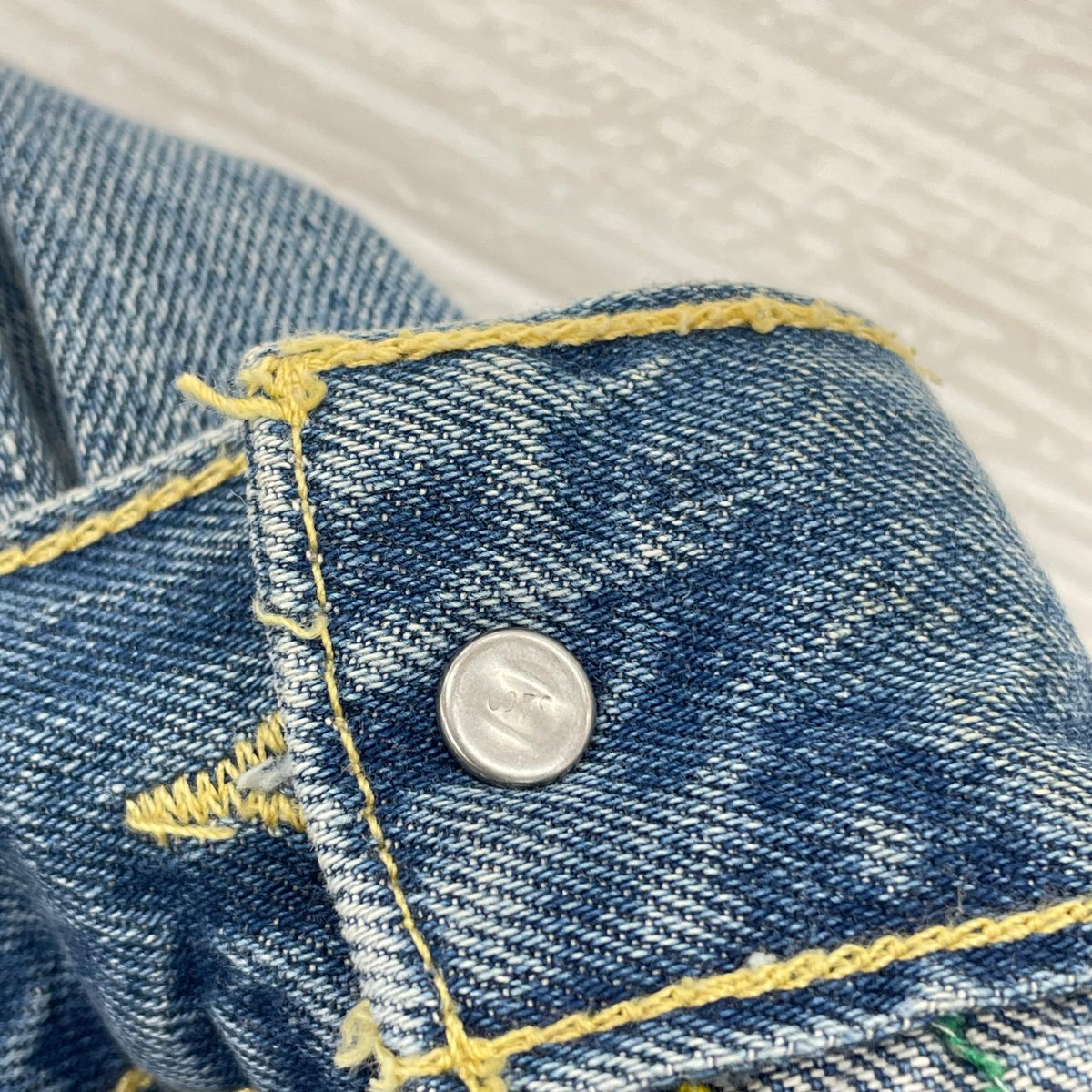 デニムジャケット Levi's 刺繍 ﾃﾞﾆﾑﾄﾗｯｶｰｼﾞｬｹｯﾄ (S) S ブルー