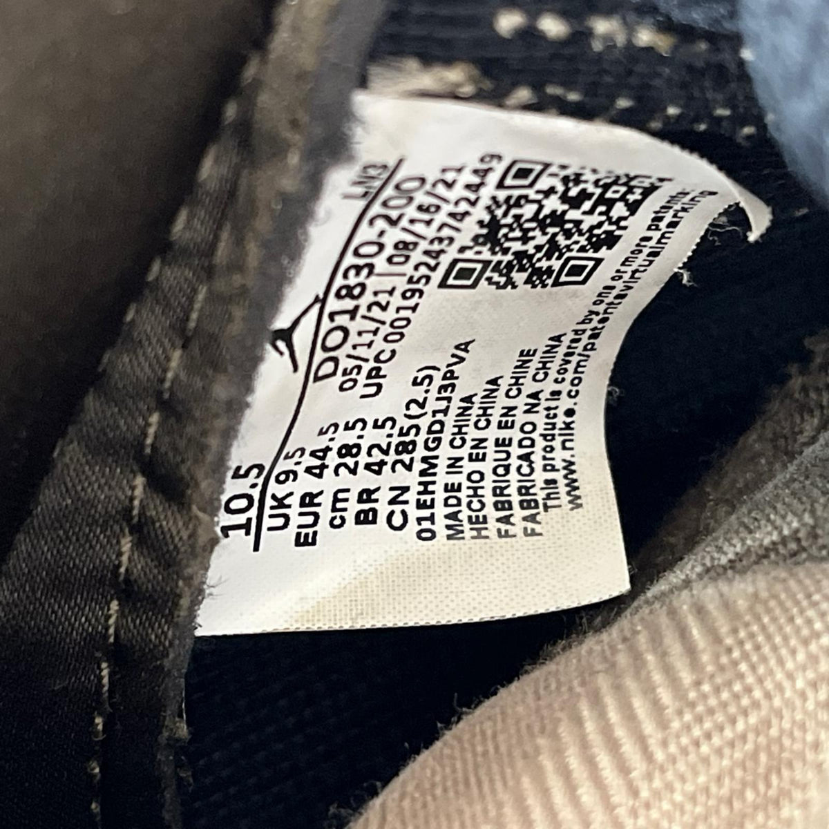 スニーカー AIR JORDAN 3 RETRO ﾊﾟｯﾁﾜｰｸ 28.5㎝ 28.5cm (US10 1/2 UK10 EU47)