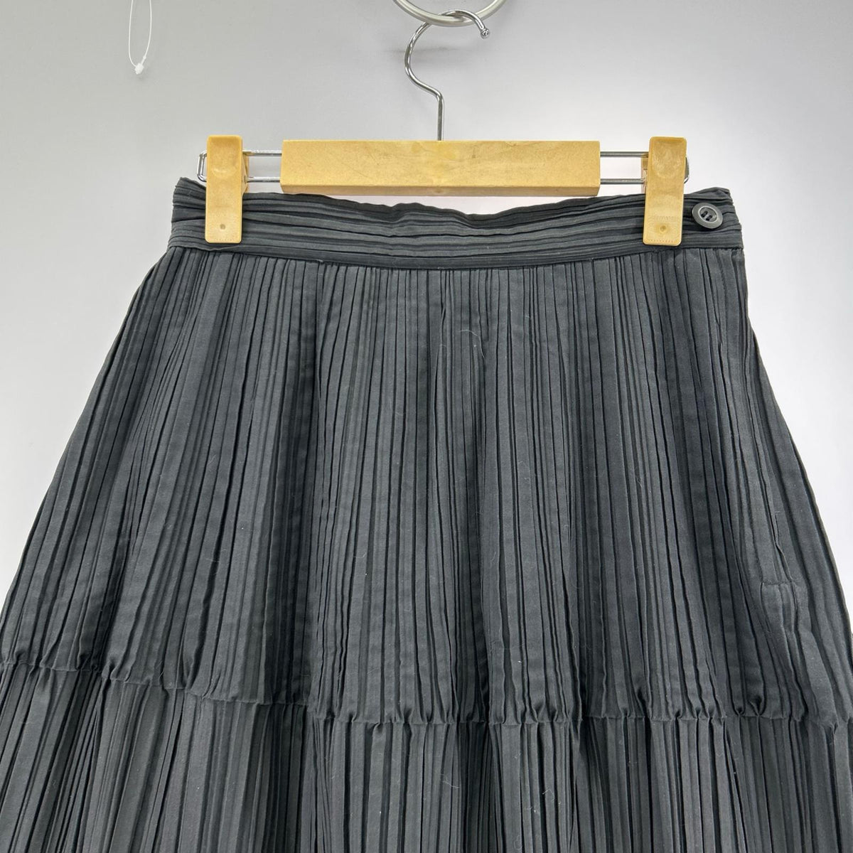 ロングスカート ISSEY MIYAKE 80s 筆ﾀｸﾞ ﾅｲﾛﾝ混ﾌﾟﾘｰﾂﾛﾝｸﾞｽｶｰﾄ M ブラック