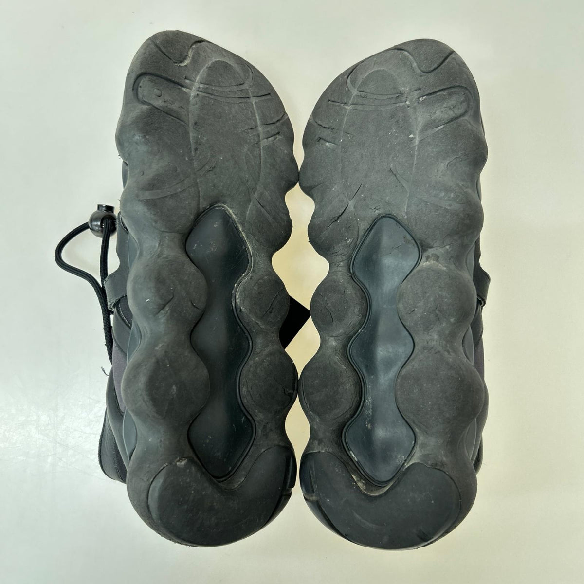 スニーカー S82127 KYUJO LOW JP26.5cm 26.5cm (US8 1/2 UK8 EU43) ブラック